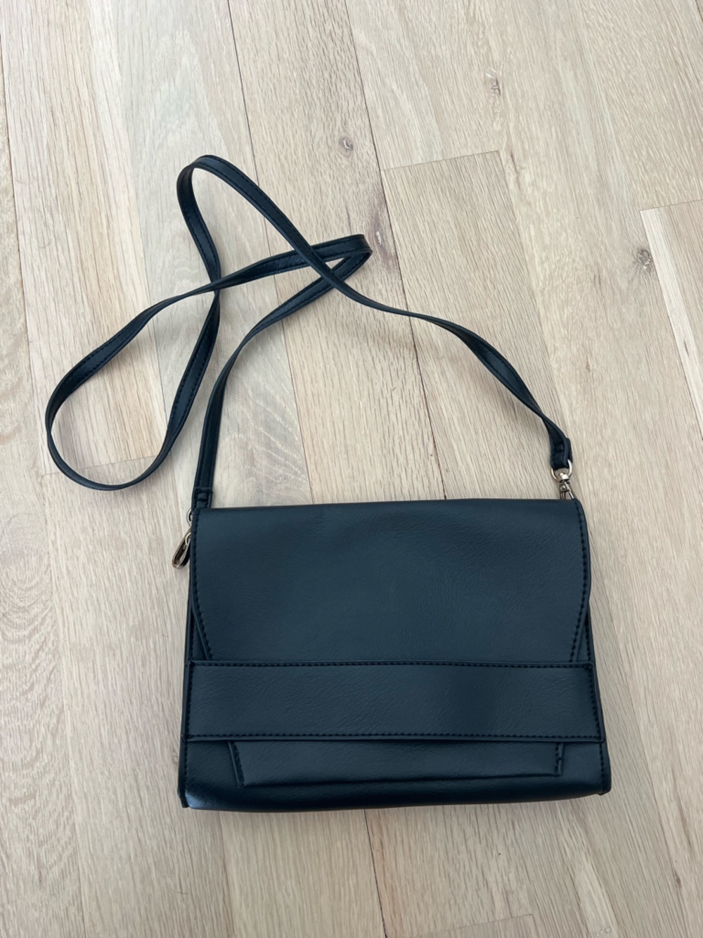 Neutral Envelope Crossbody Bag 🤎 Faux Leather Purse